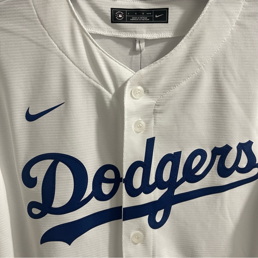 Los Angeles Dodgers Shohei Ohtani #17 Jersey Youth size: S, L, XL - Picture 3 of 5